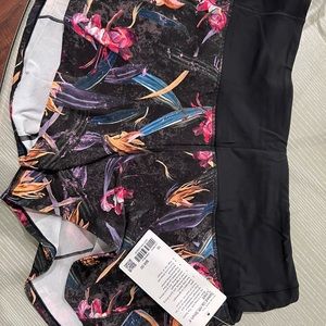 New with tags lululemon speed up HR short 4 inch lined